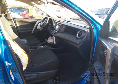 2017 Toyota Rav4 Xle from USA, damaged, VIN JTMRFREV1HJ172039